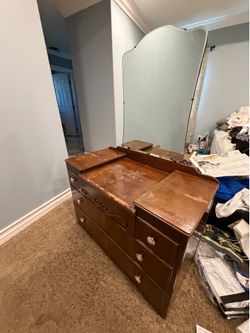 Antique vintage walnut dressing table with beveled mirror