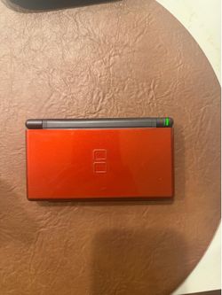 Red Nintendo DS Lite - No charger