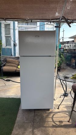 Hotpoint refrigerator