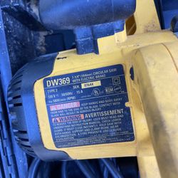 Dewalt Skill Saw Like New .
