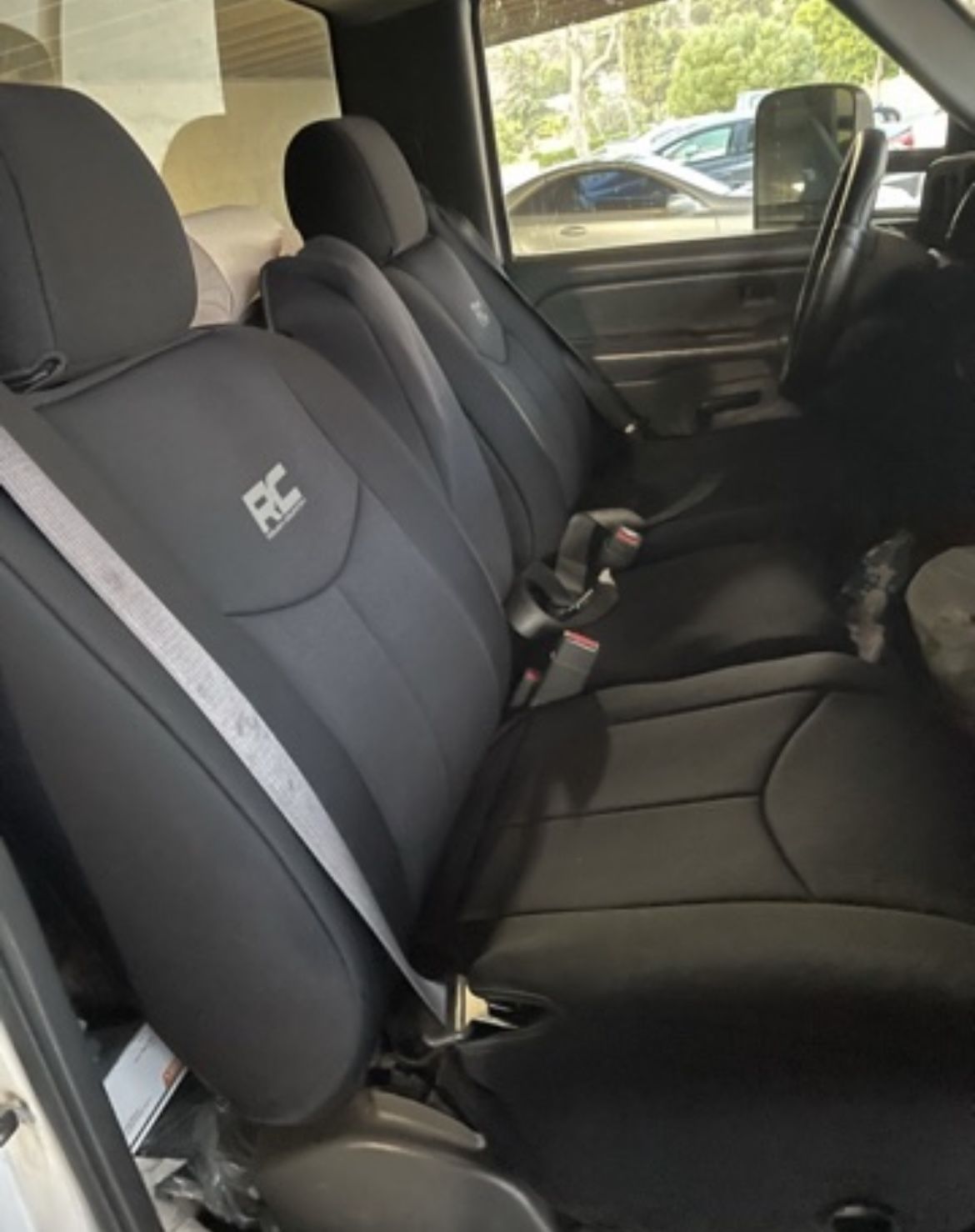 Chevy Silverado Seats , Some Holes But Nice Seat Covers/door Panels