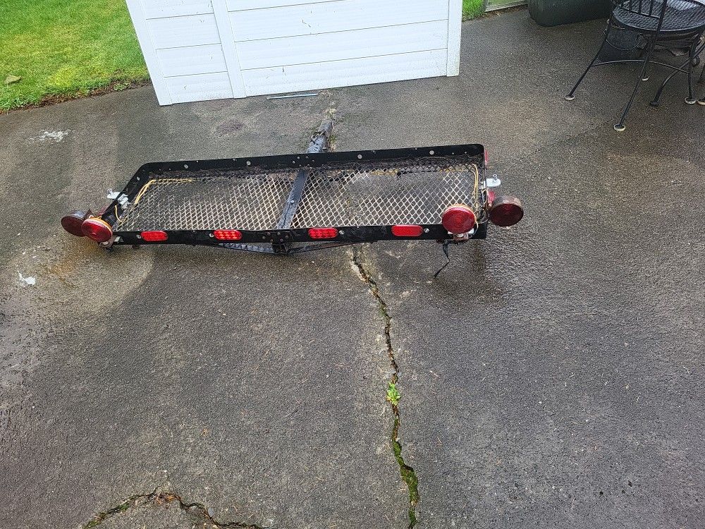Metal Rack With Hitch