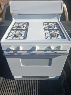 Gas stove