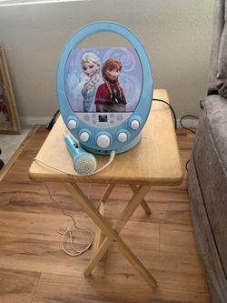 FROZEN KARAOKE WITH MICROPHONE 
