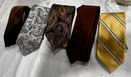 Men’s Ties Lot Of 5 Incl. Silk Ties/oleg Cassini 