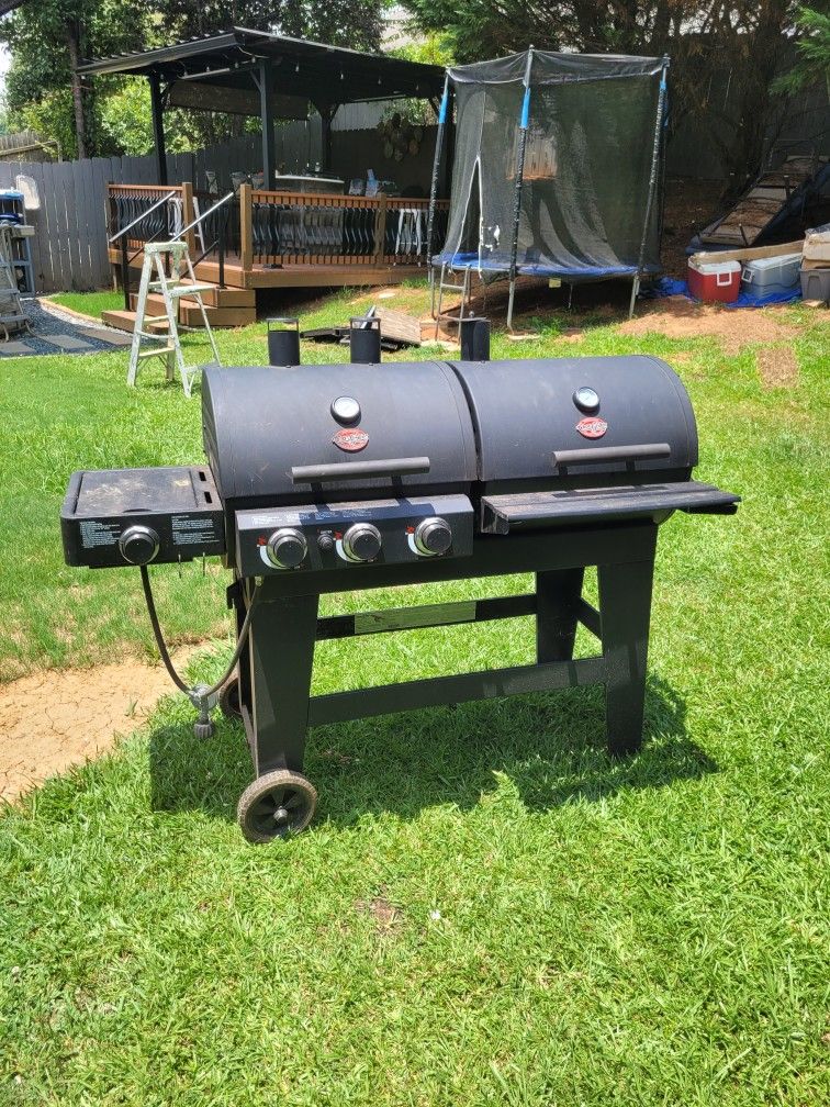 Gas And Charcoal Grill