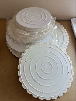 Cake plates