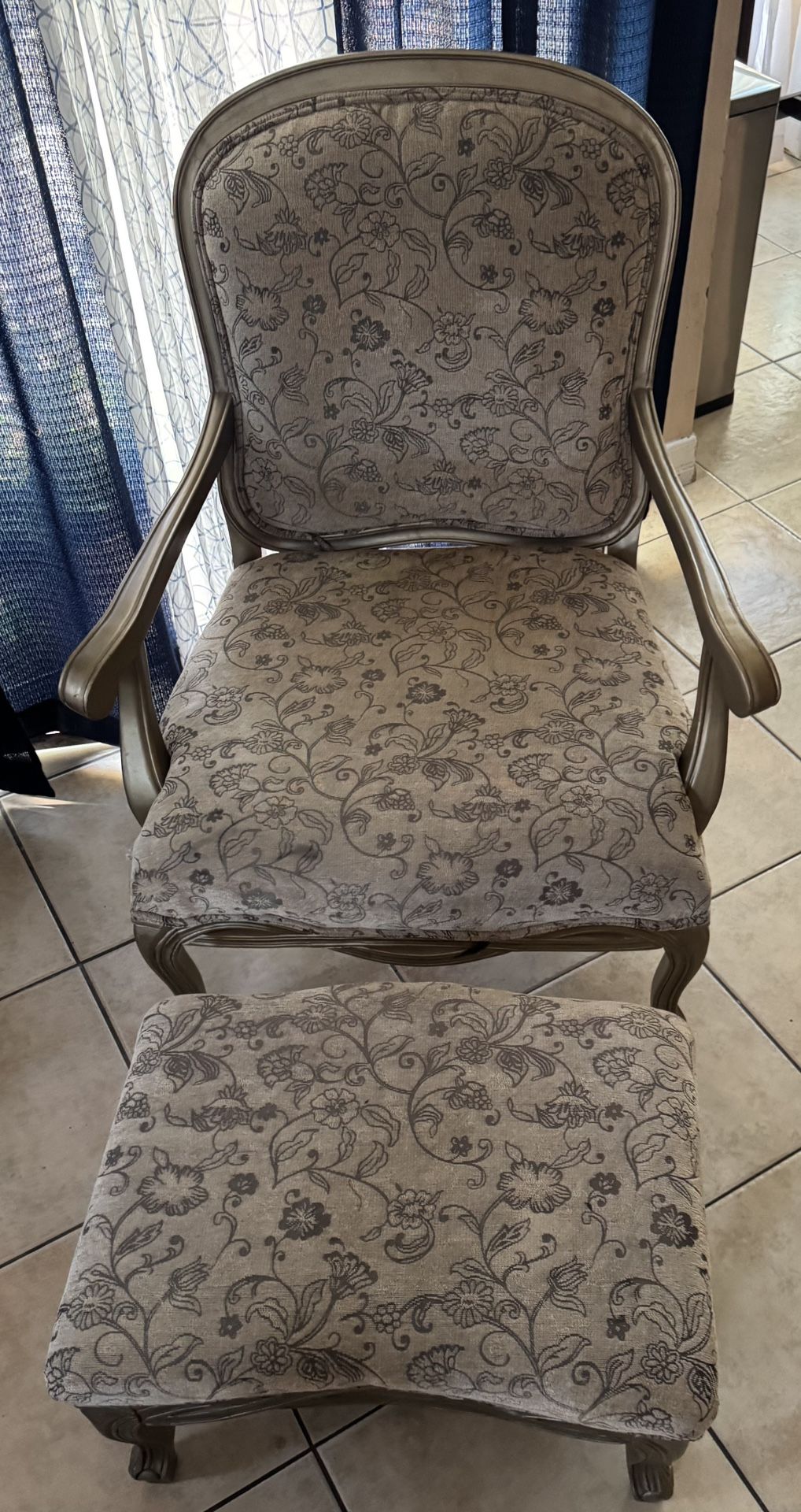 Sofa Chair With Foot Stool