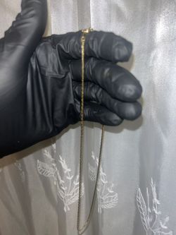 14k Gold necklace (18inches)