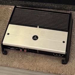 JL Audio XD600 1v2 Mono Amp With 10” Skar Sub And Box.  Make Offer!!