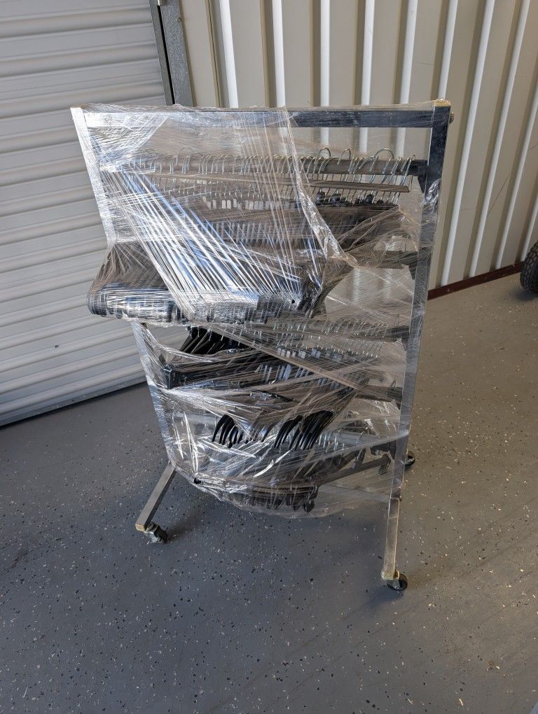 5 Bar Hanger Rack & Hangers