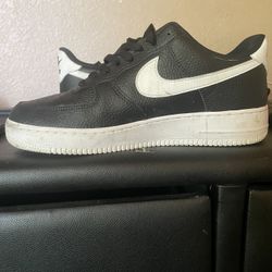 Black And White Air forces 
