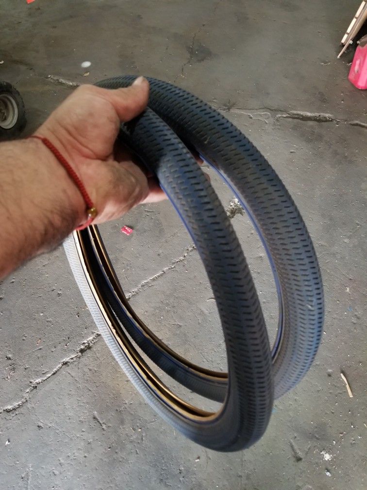 Bmx Blue Tires