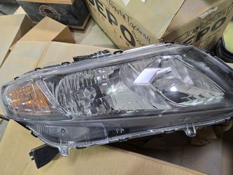13-15 Honda Civic Headlight