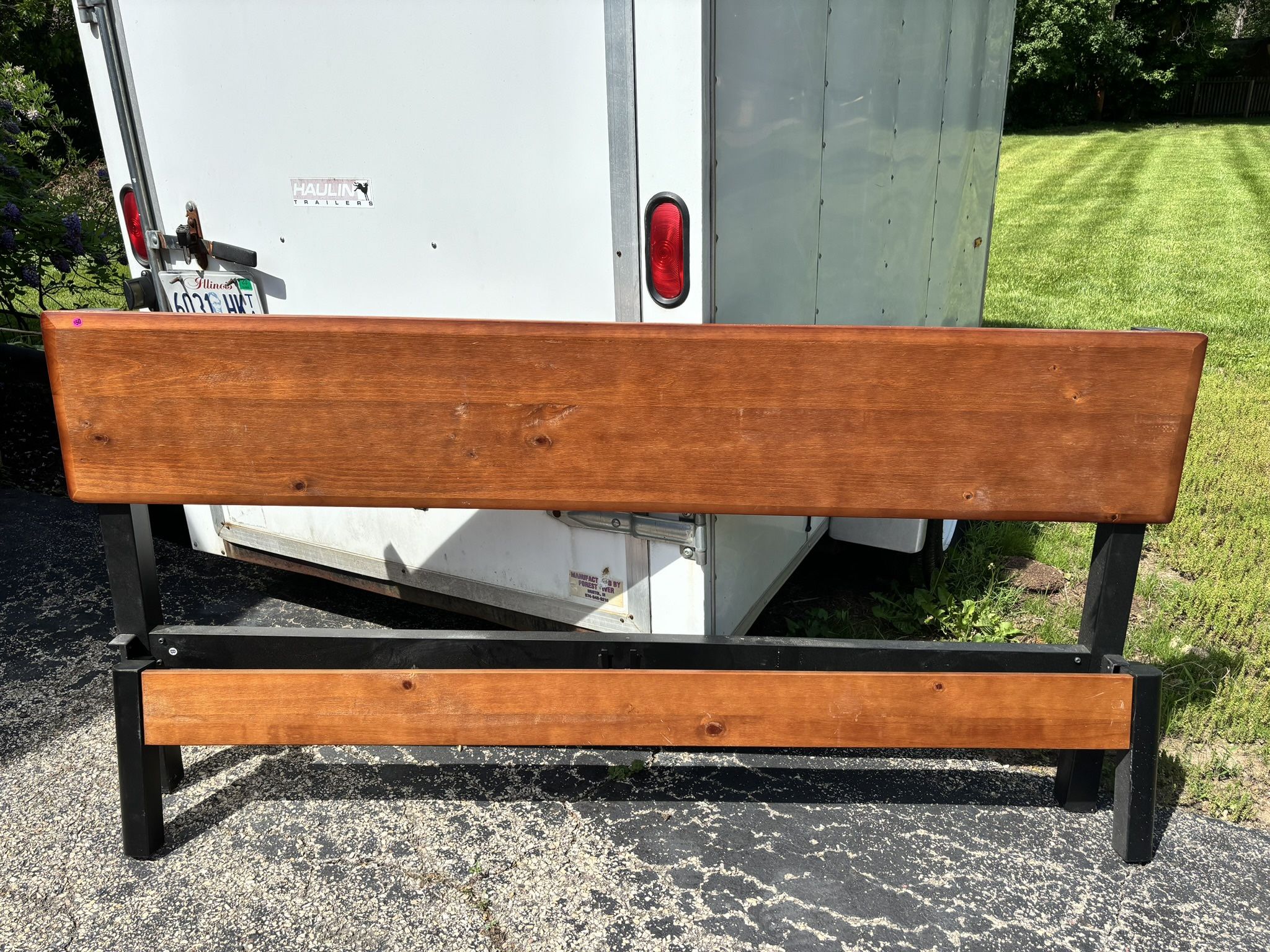 Brand New King Bed Frame Set