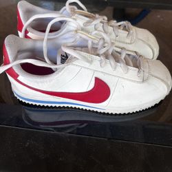 Nike Cortez
