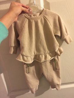 Kardashians outfit baby size 3 months