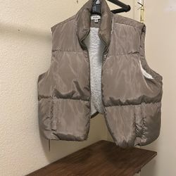 Beige  Puffer vest 