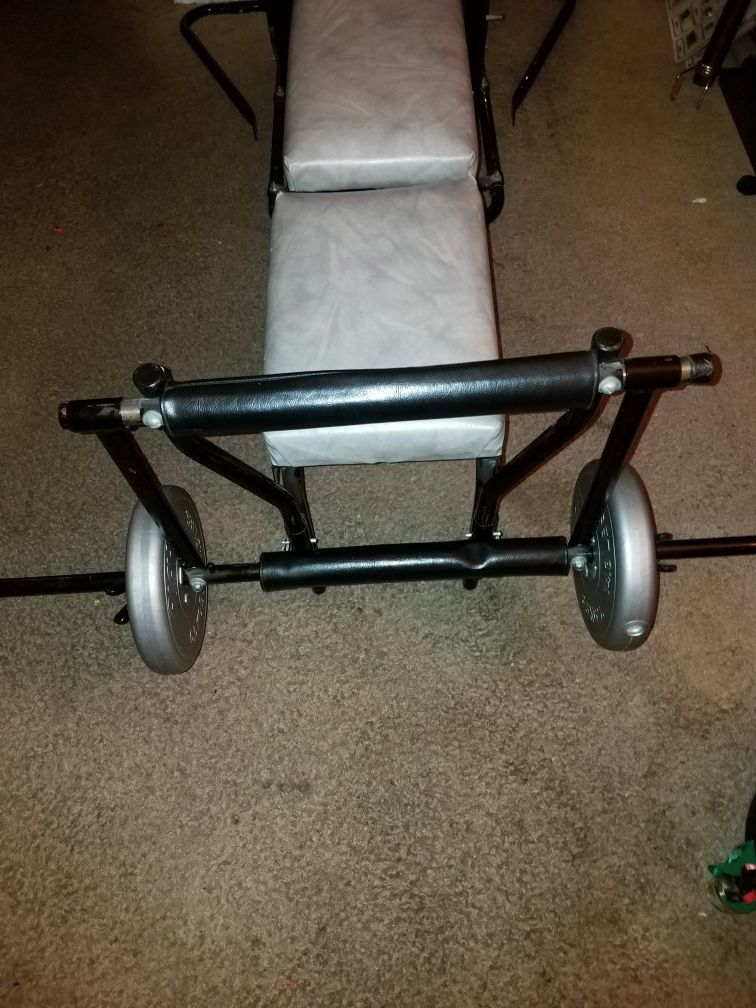 Multi Functions Weight Bench With Two Barbells And Over 100lbs Weight
