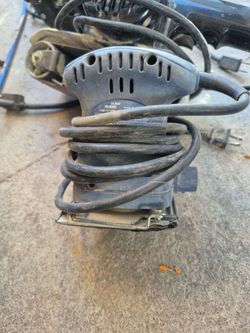 Electric palm sander