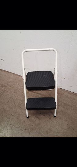 Moving sale Costco fold up stepstool pickup 3-8:30 pm rainbow/charleston cash only moving sale