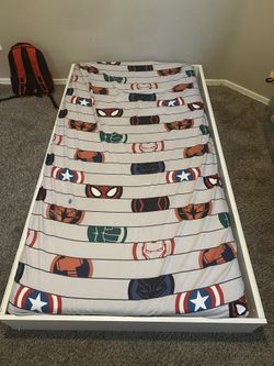 Toddler Bed With Matress