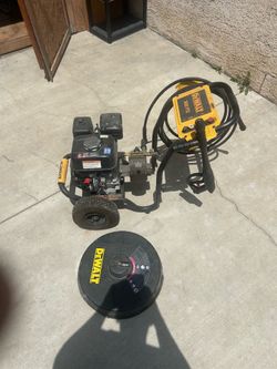 Dewalt pressure washer with surface cleaner