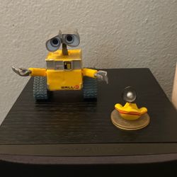 Wall-E Disney Figure Disney Store Exclusive Lamp Light Bot Robot