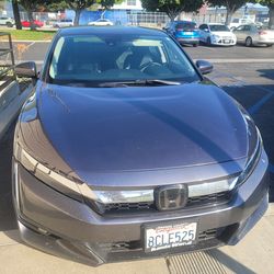 2018 Honda Clarity Plug-in Hybrid.