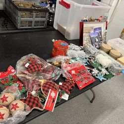 Holiday Craft Supplies