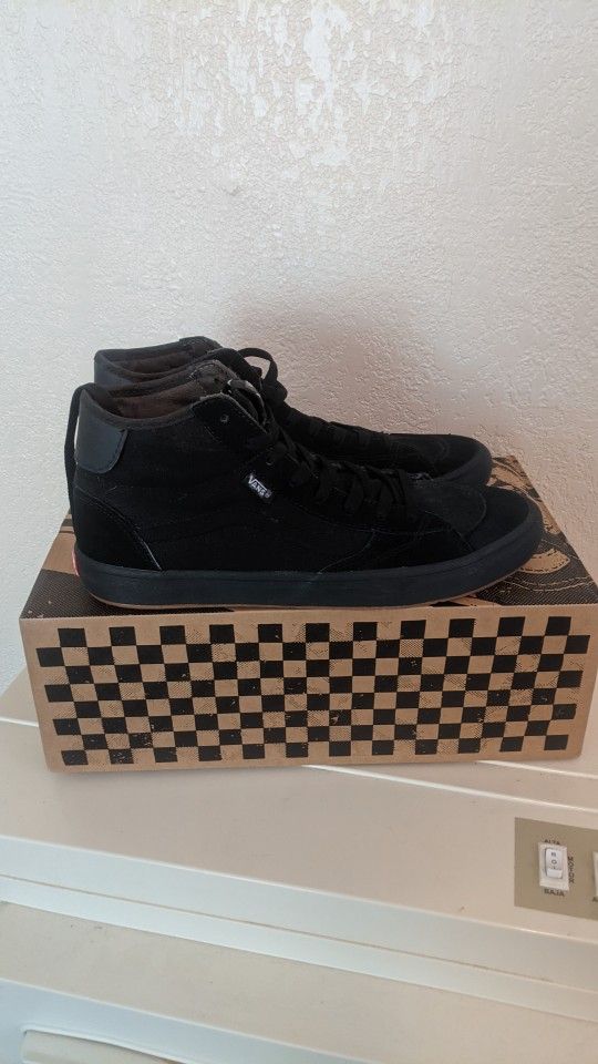 New Vans The Lizzie - Fatique Black Sneakers size 10 $45 firm