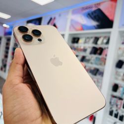 iPhone 16 pro max unlocked 256gb