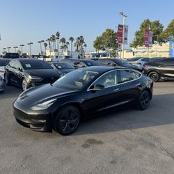 2019 Tesla Model 3 Long Range