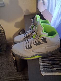 Air Jordan's size 10