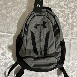 Under Armour Hustle 5.0 Storm Backpack, water repellent 