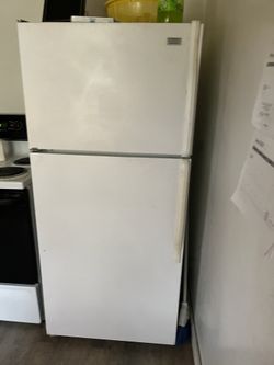 Roper By Whirlpool Refrigerator
