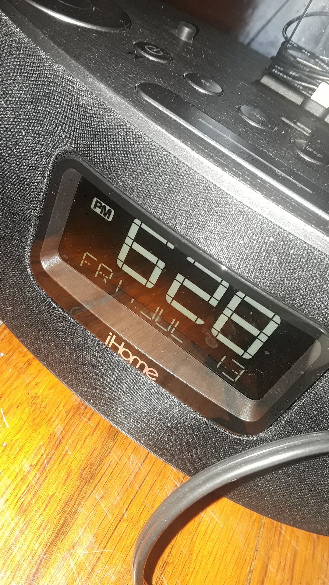 3 alarme clocks