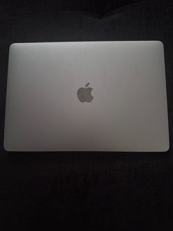 2020 MacBook m1