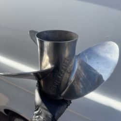 Mercury ENERTIA 14.5 x17P RH