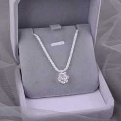 Ins style 925 sterling silver necklace sparkling women‘s diamond 2025 new light luxury niche clavicle chain light luxury necklace