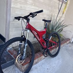 Specialized Endure Mountain Bike