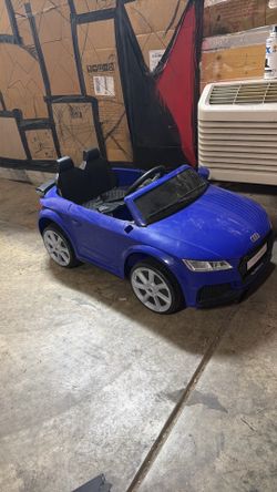 Aosom 6V Kids Electric Ride On Car, Licensed Audi TT RS with Suspension System and Remote Control, Horn, 5 Songs, Lights, MP3 Player, Red