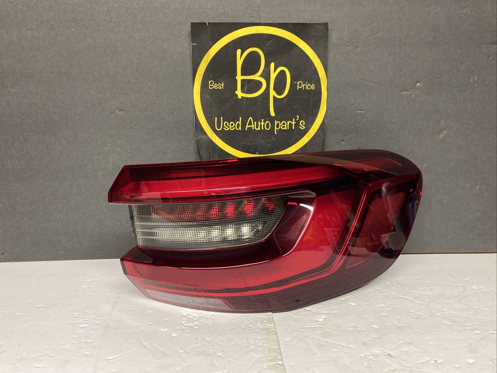 2019 2020 2021 BMW X5 Tail Light Lamp LED Right RH OEM H(contact info removed)