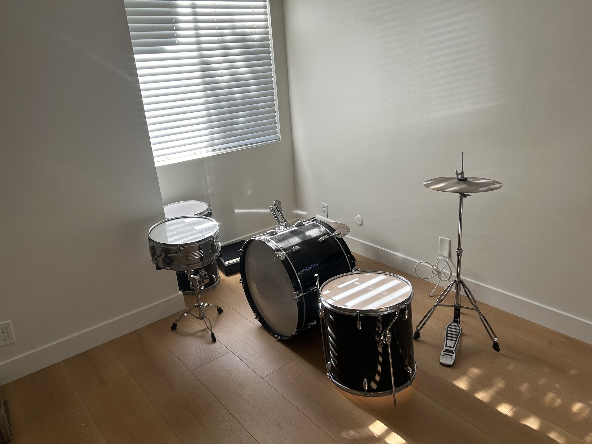 Drum Set Must Sell
