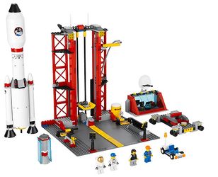 LEGO 3368: Lego City Space Center