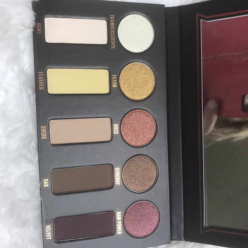 KAT VON D METAL MATTE