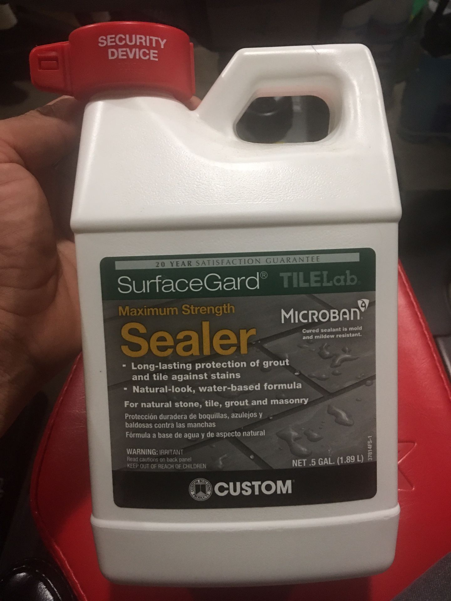 Custom Building Products TileLab SurfaceGard 2 qt. Penetrating Sealer for Tile, Concrete, Porcelain, Stone and Grout