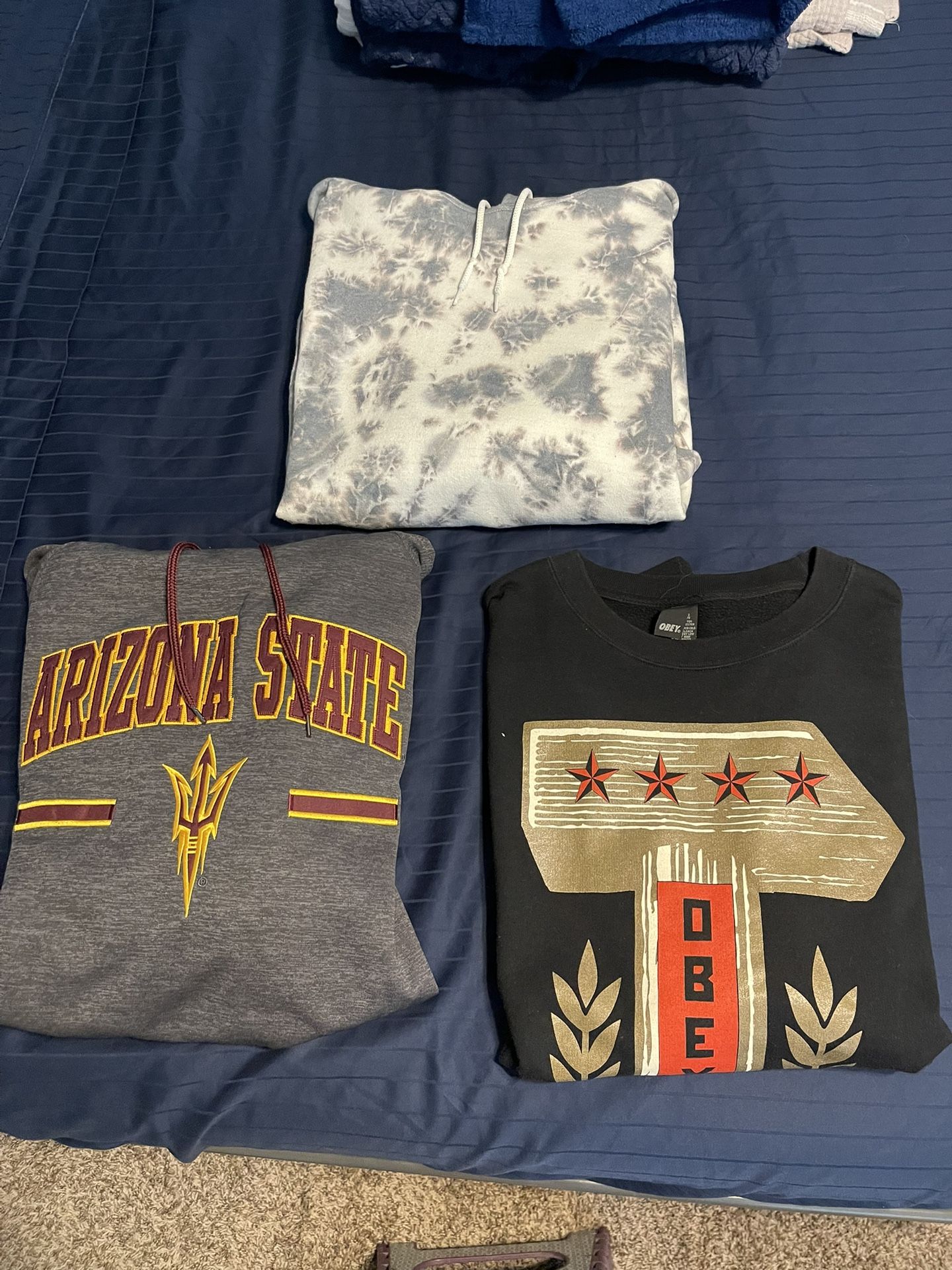 Sweatshirts 