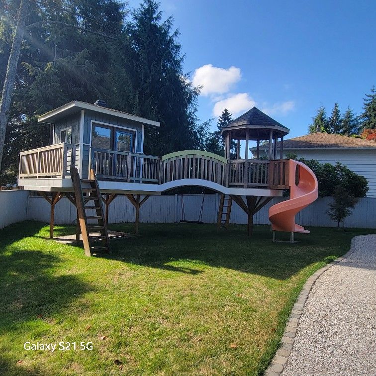 Elevated Clubhouse/Play Structure for Sale. Asking For 9,500.00 OBO