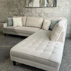 Modern Sectional -Tufted w/ Chaise